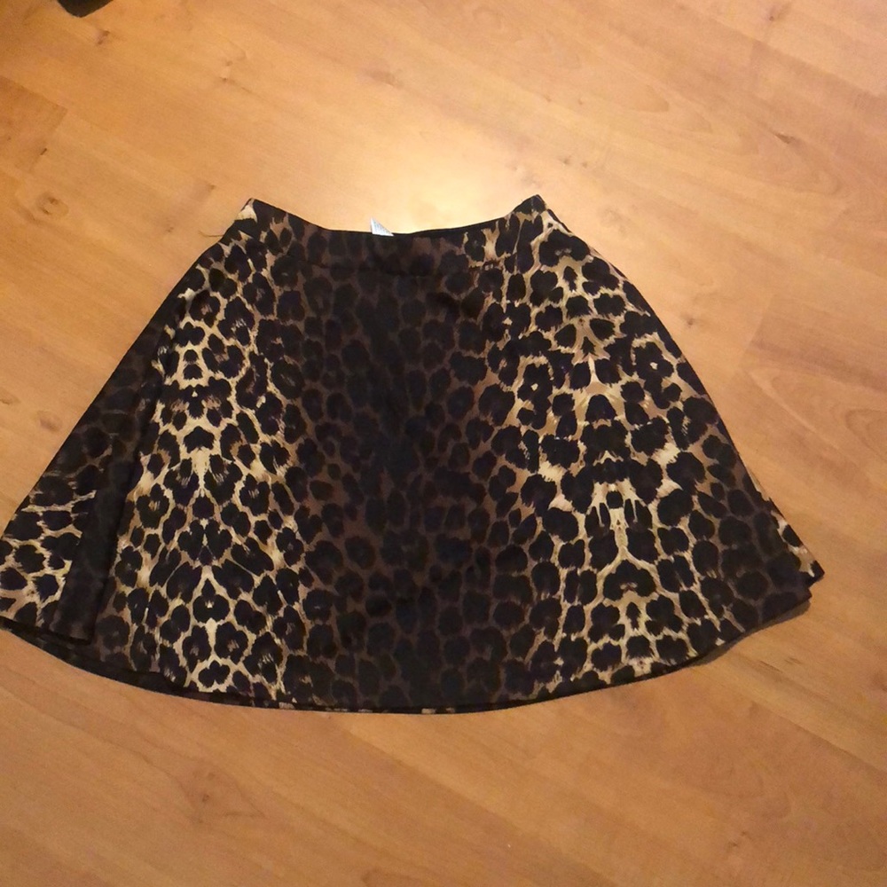 Leopard skirt